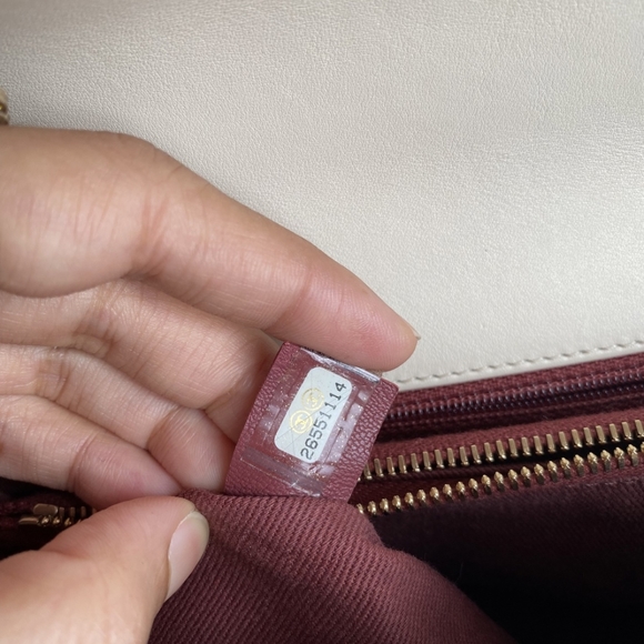 Chanel Coco Cheveon Flap Bag (Ivory) - Picture 9 of 12